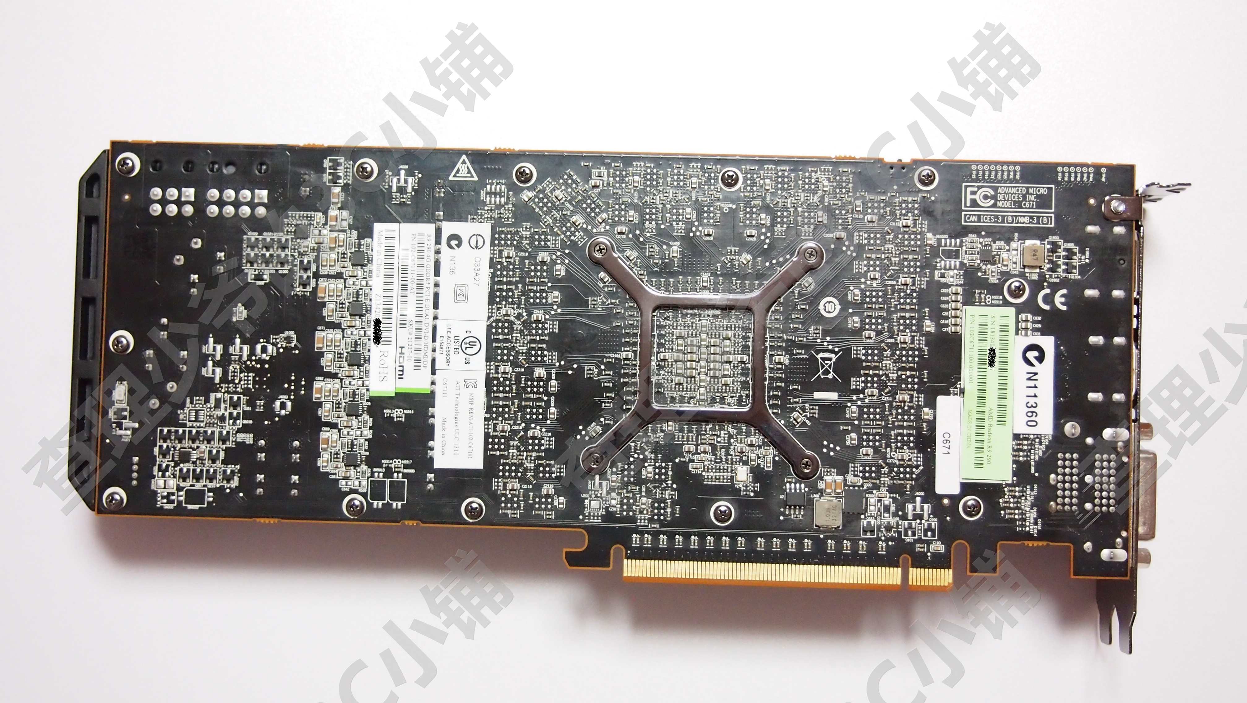 Radeon R9 290 04